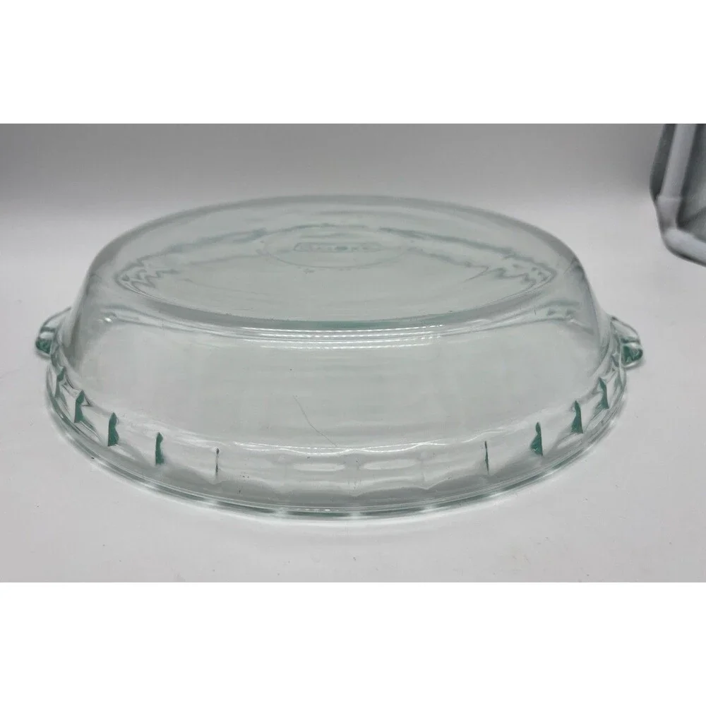 Pyrex Glass Baking Pie DISHPAN 229 10” SCALLOPED EDGES With Handles